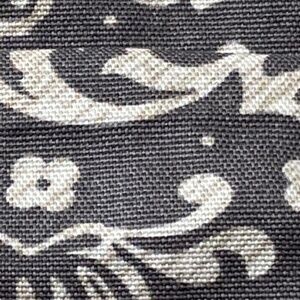 Thirty-One (31) in 10th Anniversary Gray Woodblock Floral NWOT
